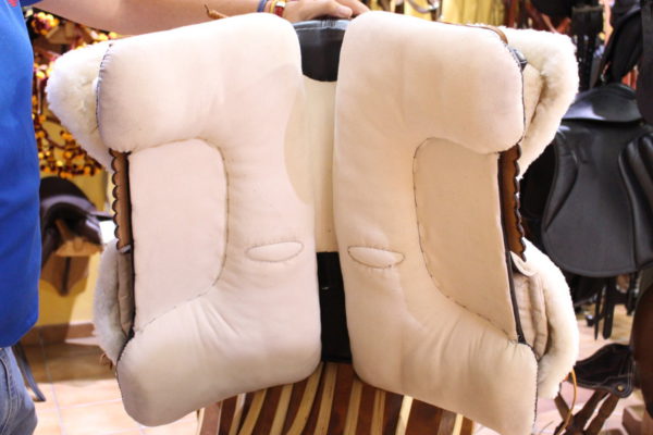 saddle, montura vaquera, silla de competición